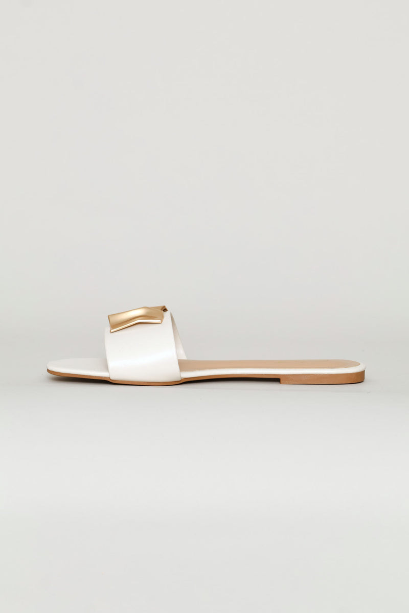 Hammered Trim Single Band Sandal - Off White