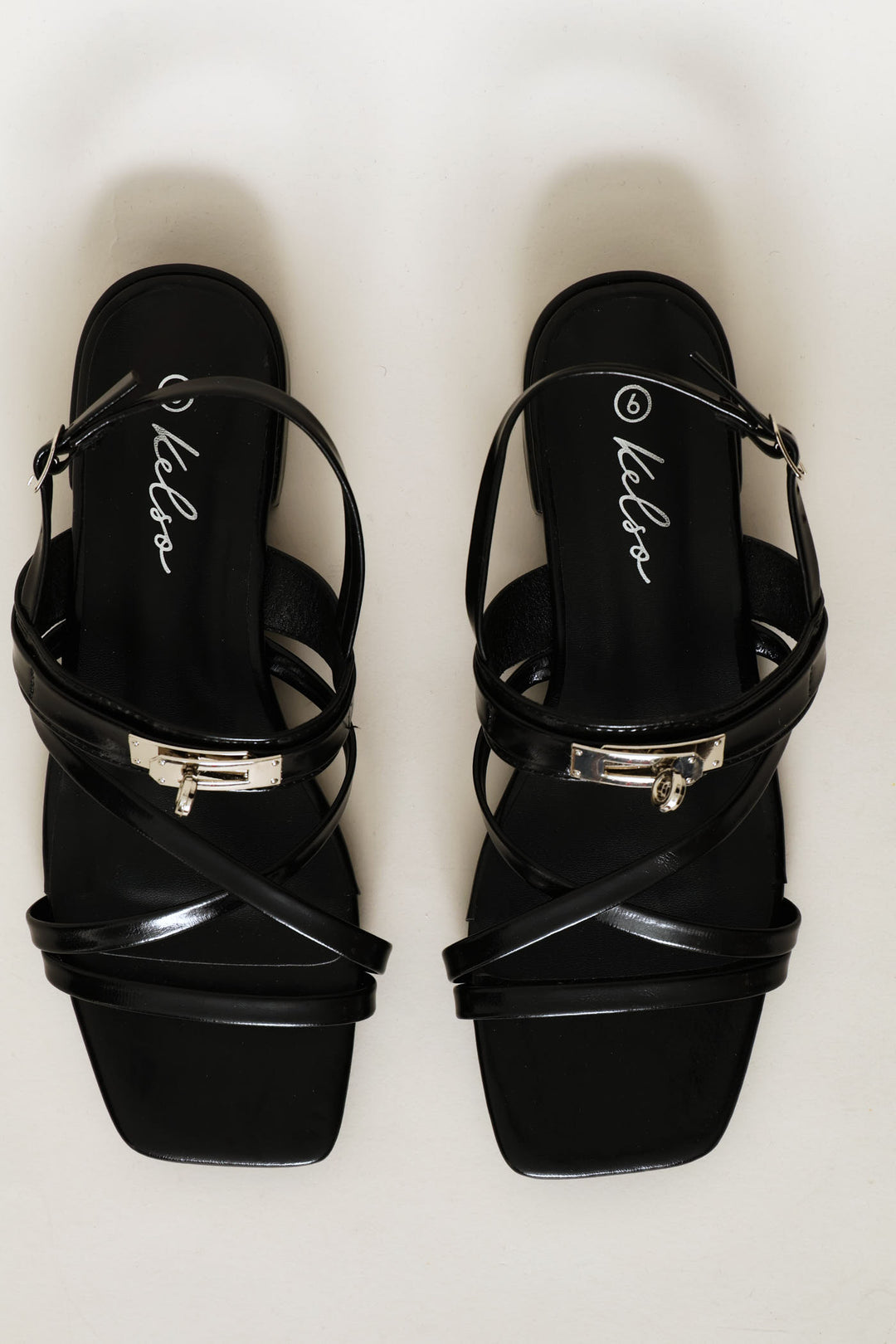 Lock Trim Detail Multistrap Mule Sandal - Black
