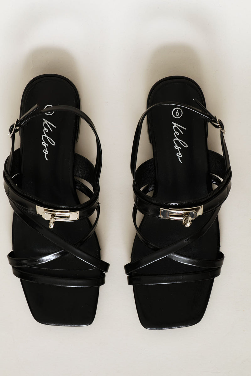 Lock Trim Detail Multistrap Mule Sandal - Black
