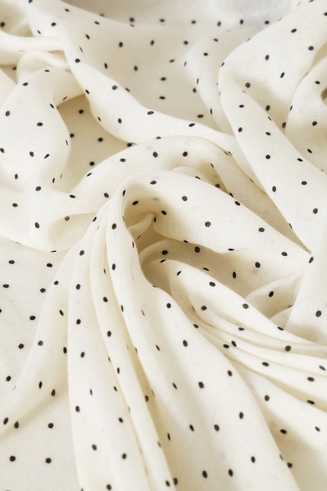 Polka Dot Border Print Light Weight Scarf - White/Black
