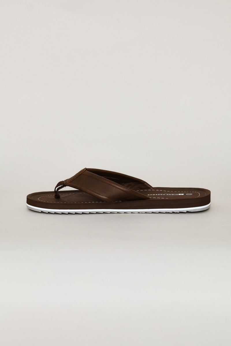 Moulded Footbed Wide Vamp Sandal - Chocolate