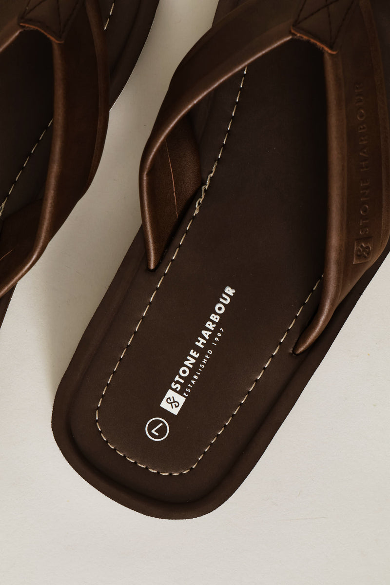 Moulded Footbed Wide Vamp Sandal - Chocolate