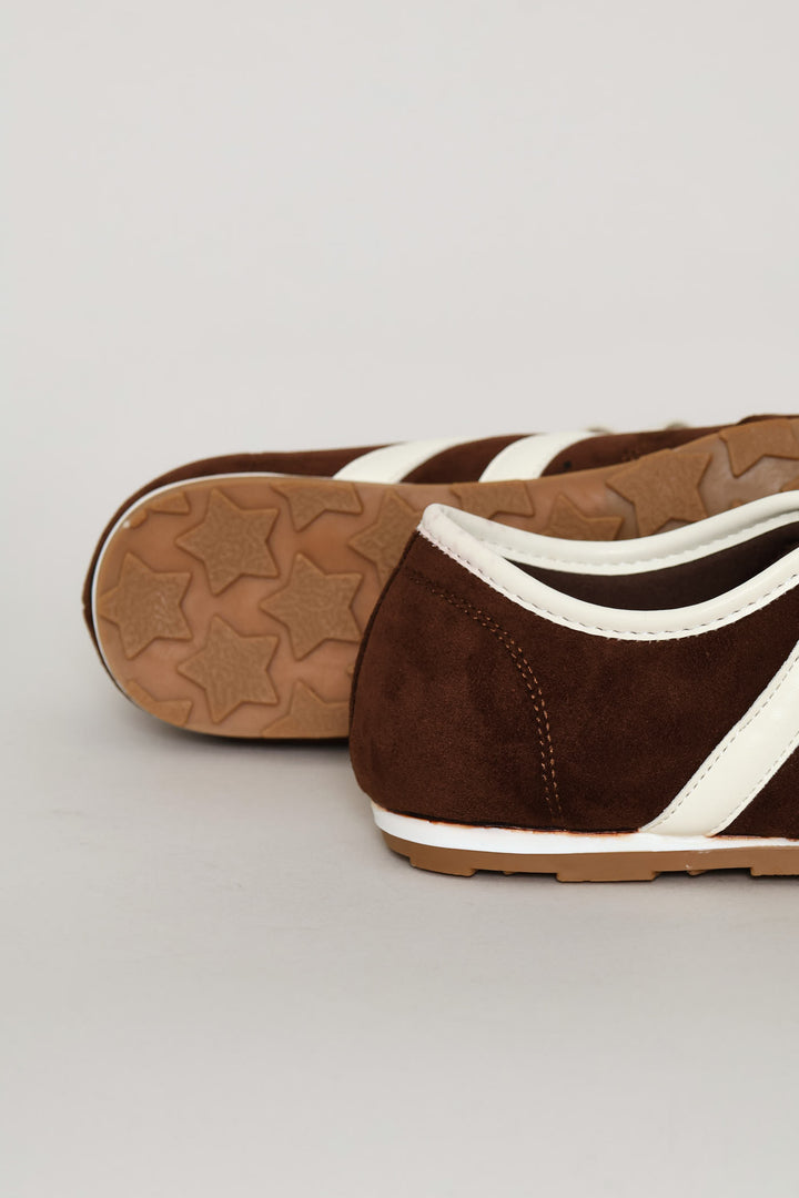 Mary Jane Sport Pump - Chocolate