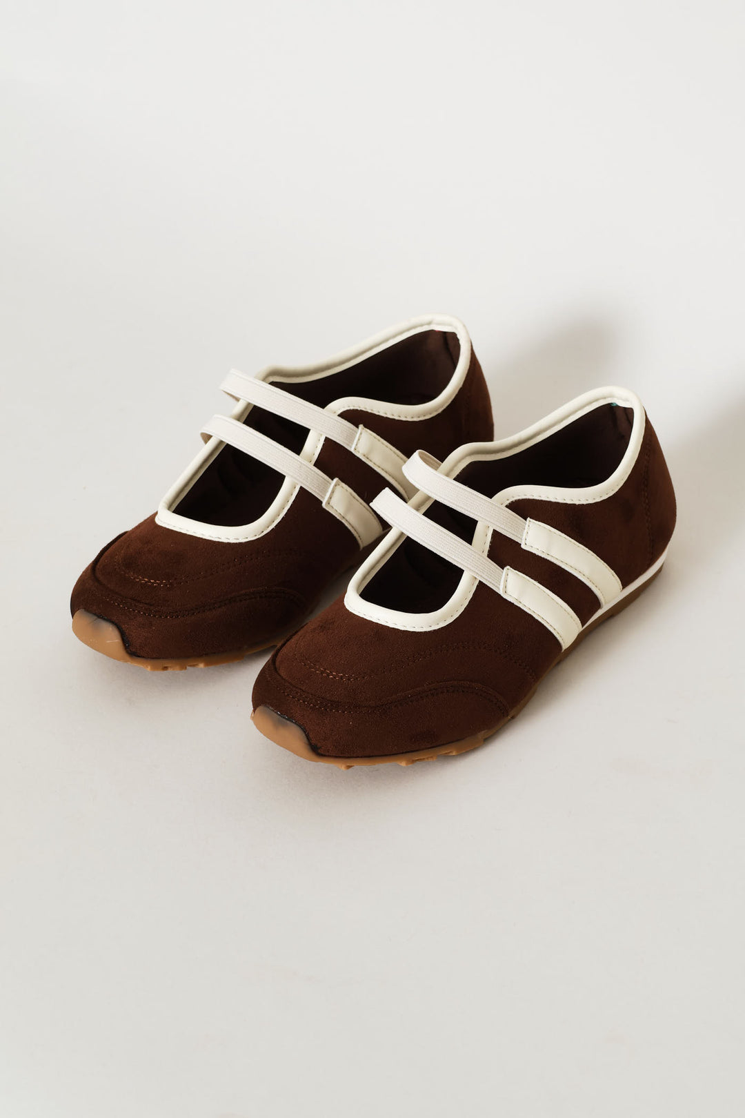 Mary Jane Sport Pump - Chocolate