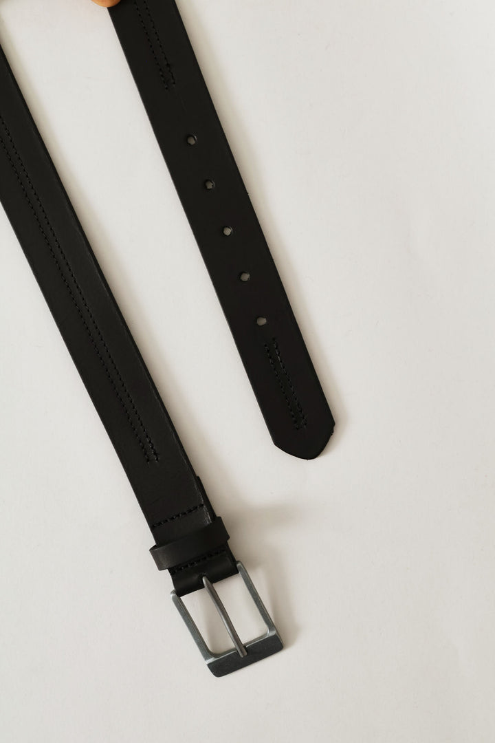 Belt With Stitching Detail - Black