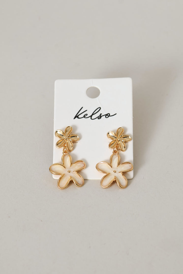 Pearlized Flower Drop Earring - Gold