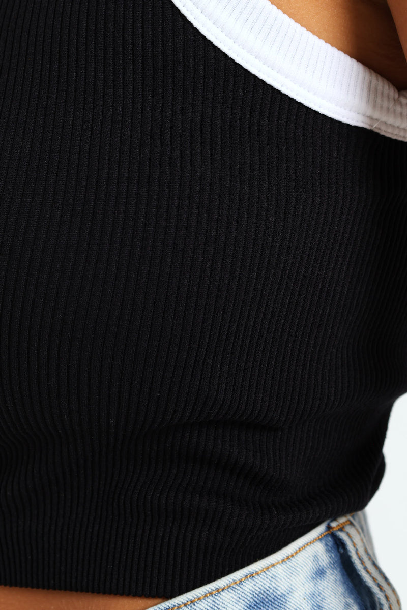 Seamless Ringer Racer Top - Black/White