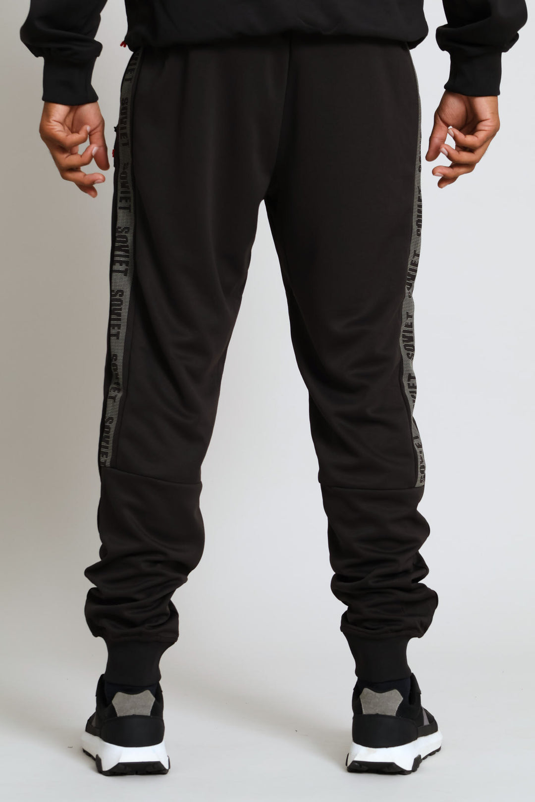Tate Trackpant - Black