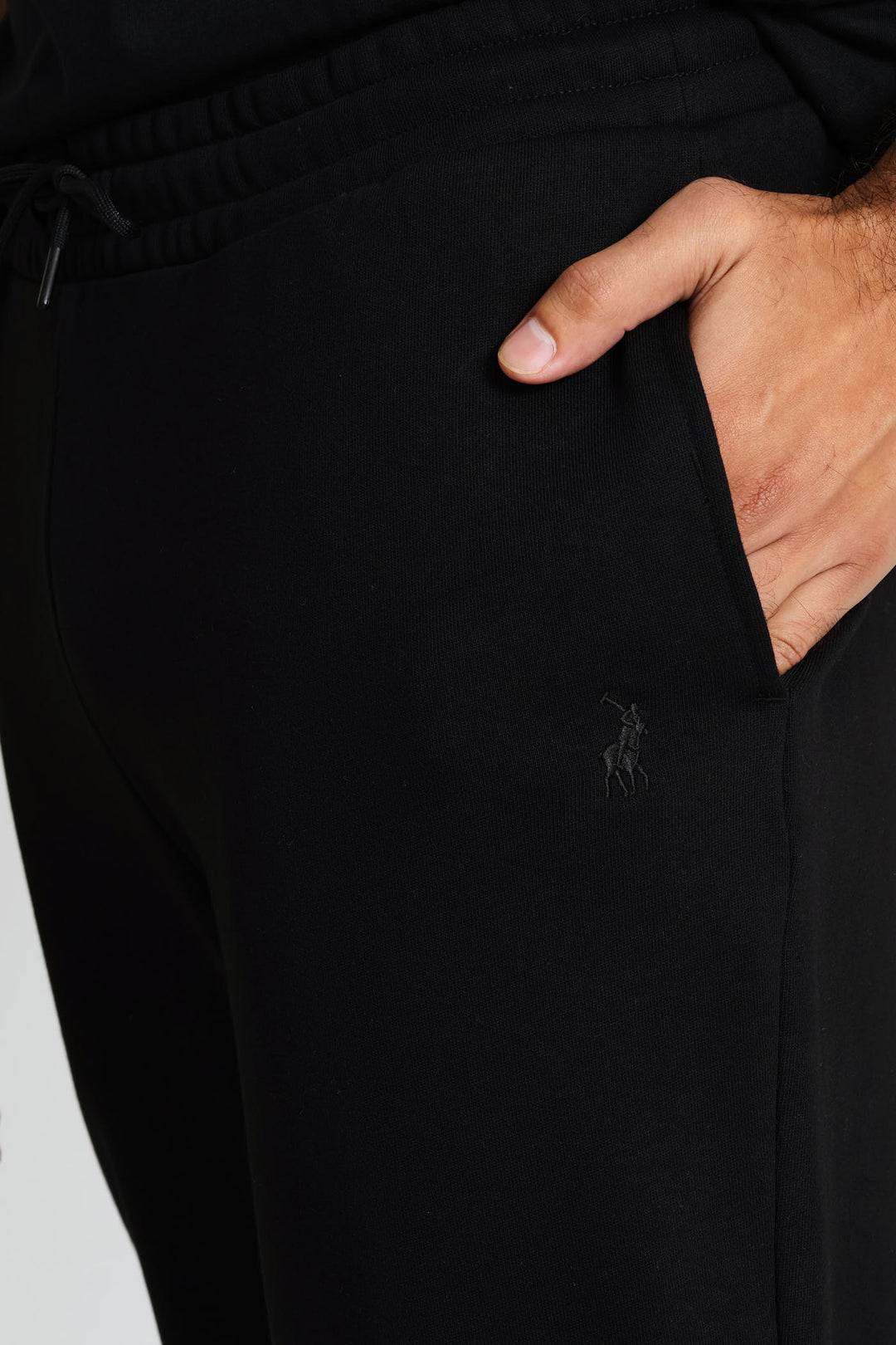Aakil Jogger - Black