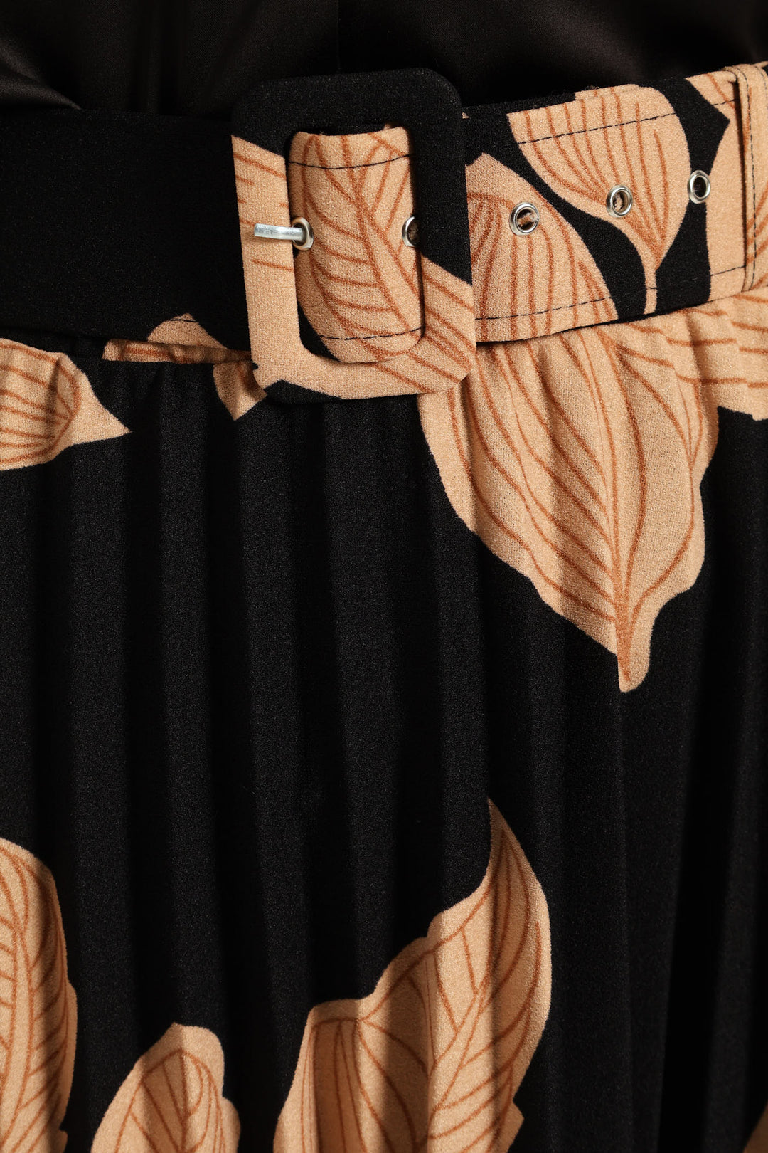 Monochrome Pleated Midi Skirt - Black/Tan