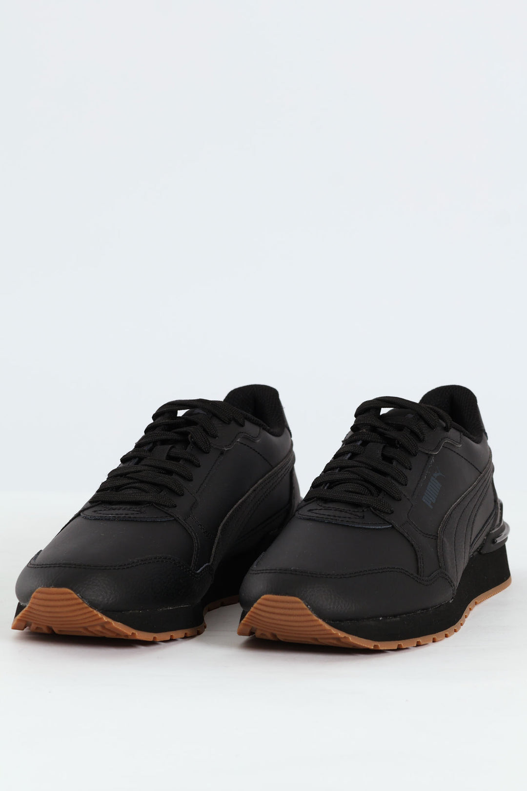 Street Runner V4 Low Sneaker - Black