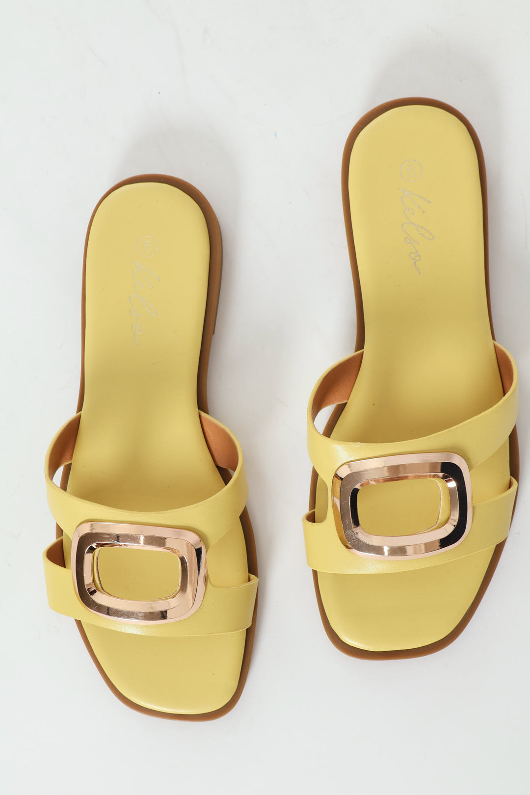 Large Oval Trim Single Band Mule Sandal - Lemon