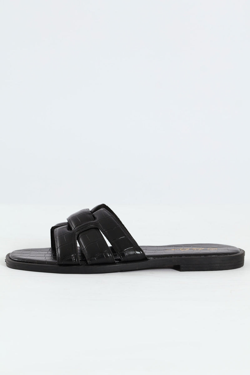 Interlinked Mule Sandal On Fashion Outsole - Black
