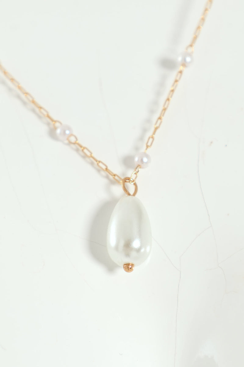 Three Layer Pearl Bead Pendant Necklace - Gold