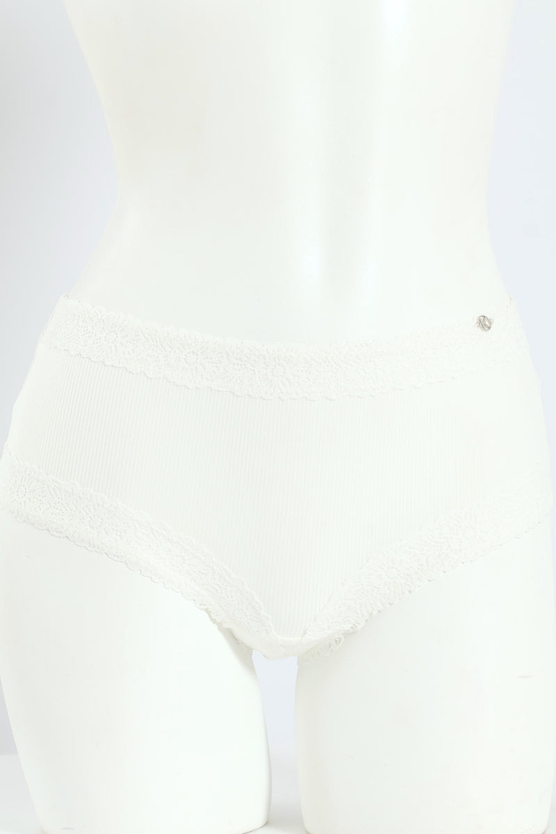 3 Pack Lace Trim Boyleg Panties - Milk/Black/Seashell