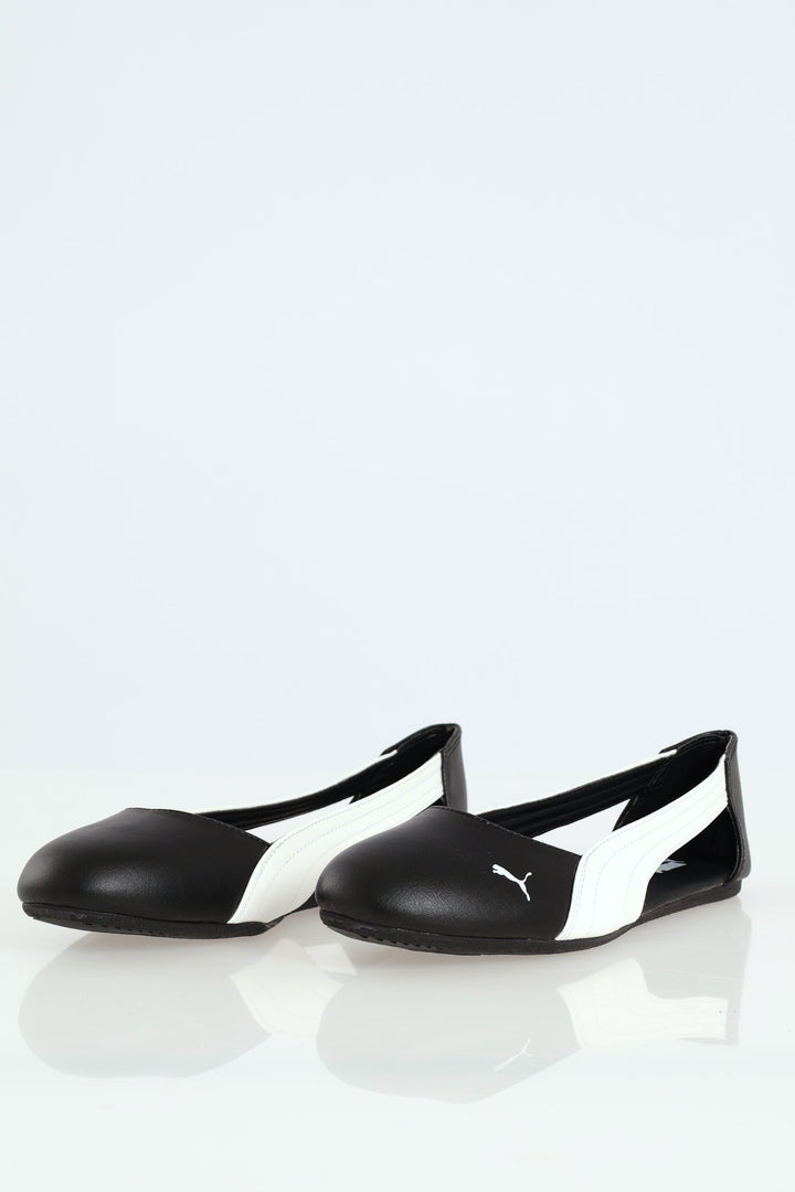 Basic Ballerina Cut Out Pump - Black/White
