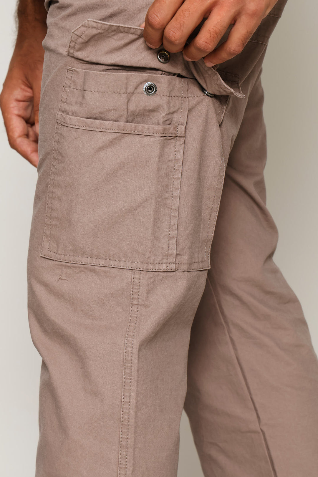 Bolt Cargo Pants - Khaki