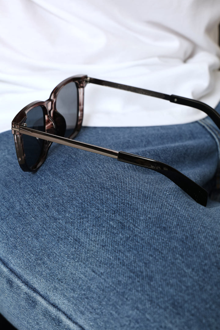 Tortoise Shell Sunglasses - Black