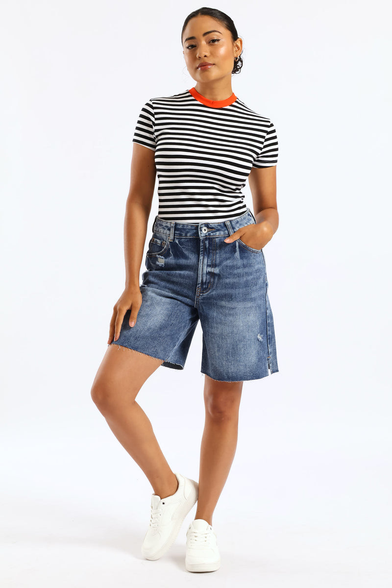 Contrast Neckline Stripe Tee - Black/White