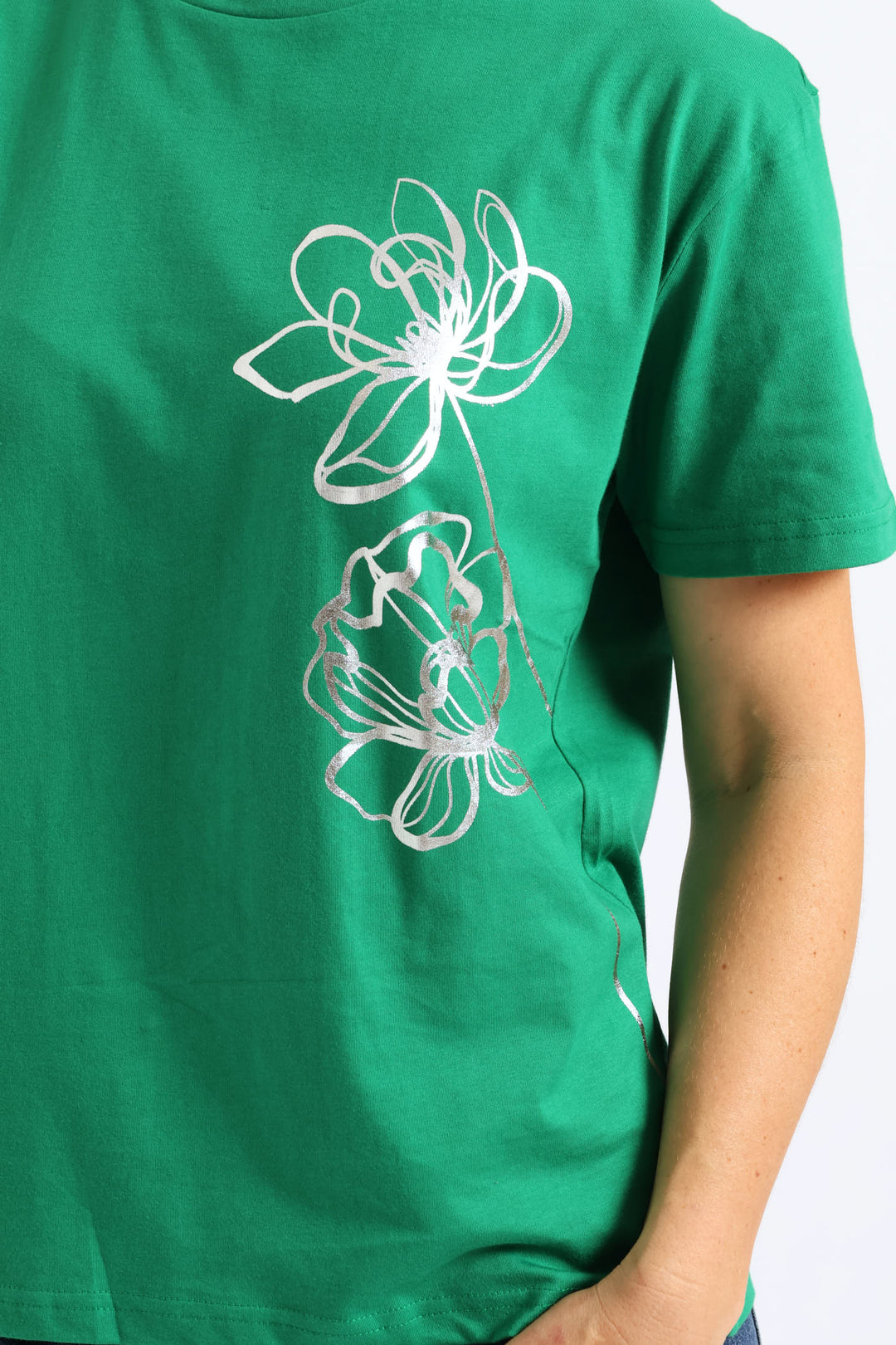 Flowers Placement Tee - Emerald