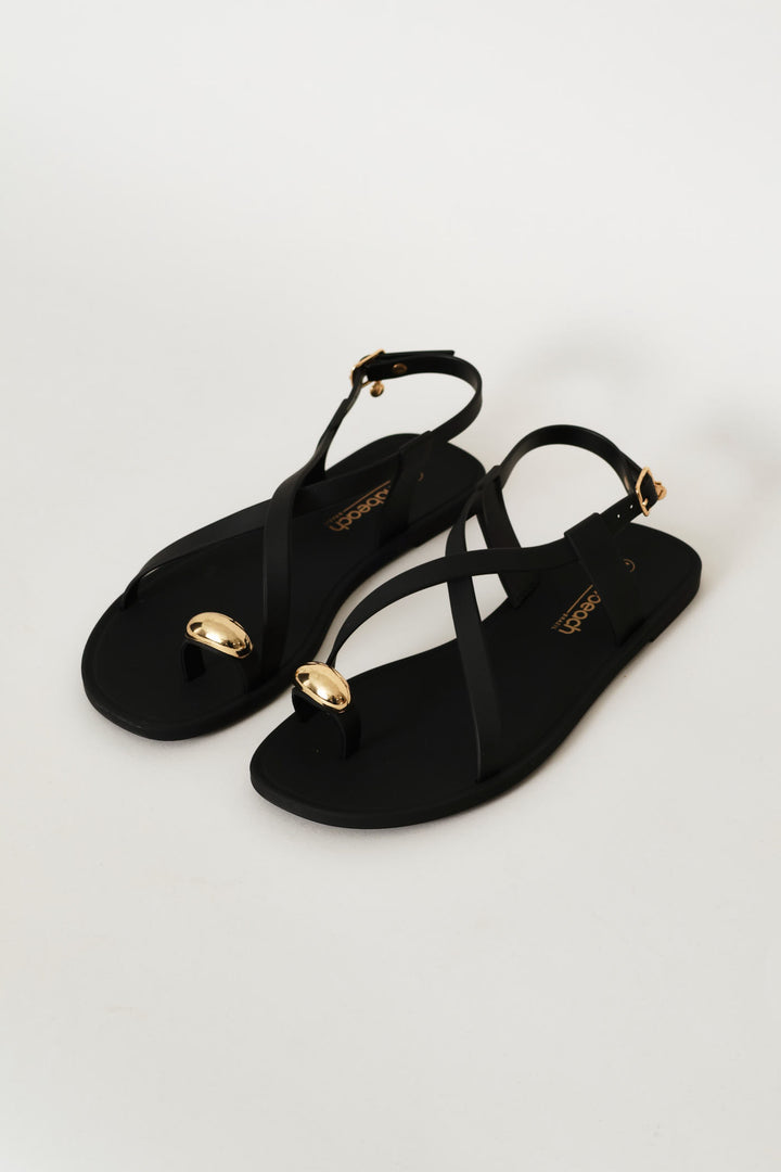 Gold Detaiil Sandal - Black