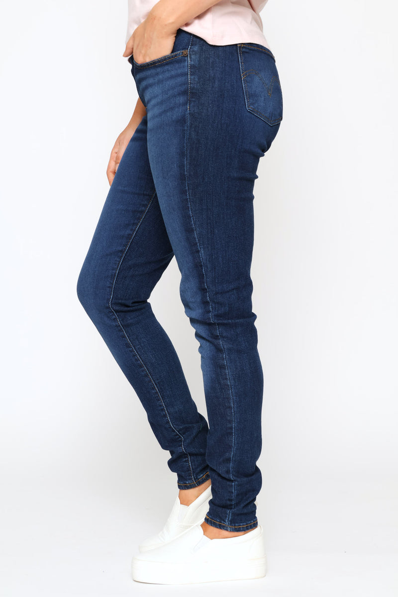 Curvy Super Skinny Denim - Light Wash