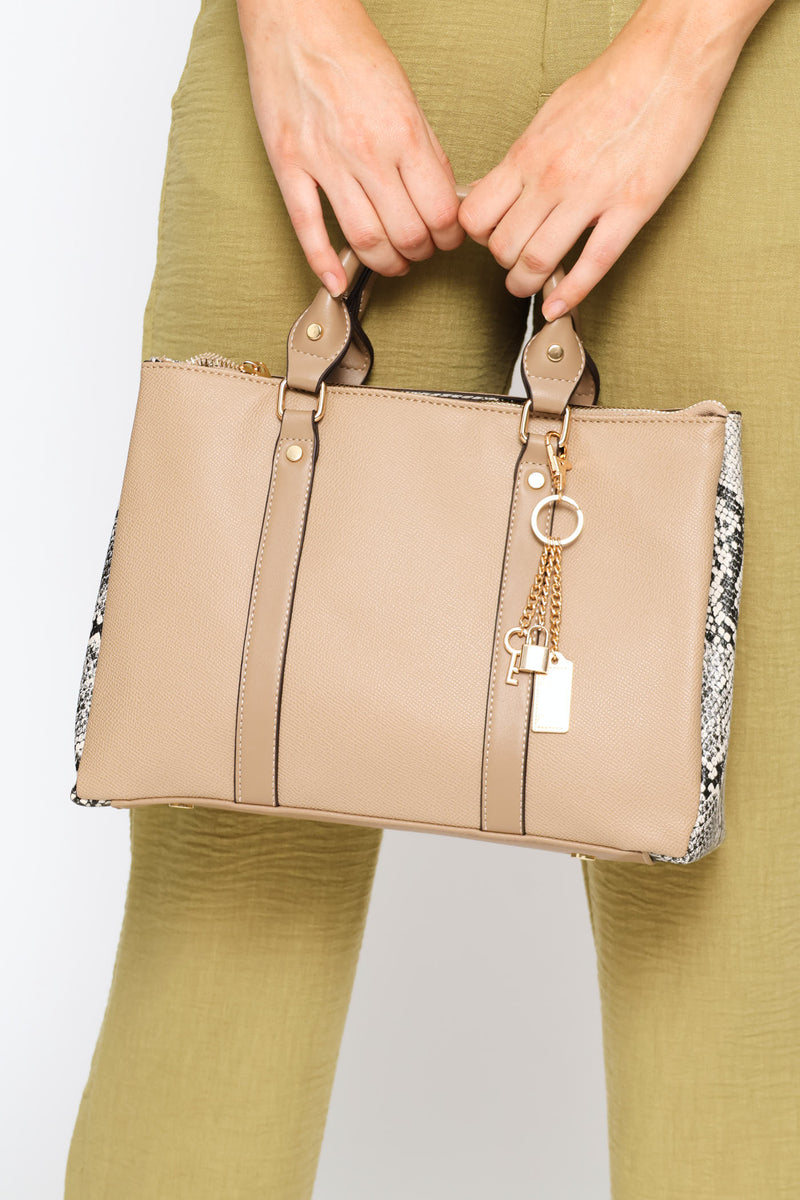Tote Bag With Charm - Beige