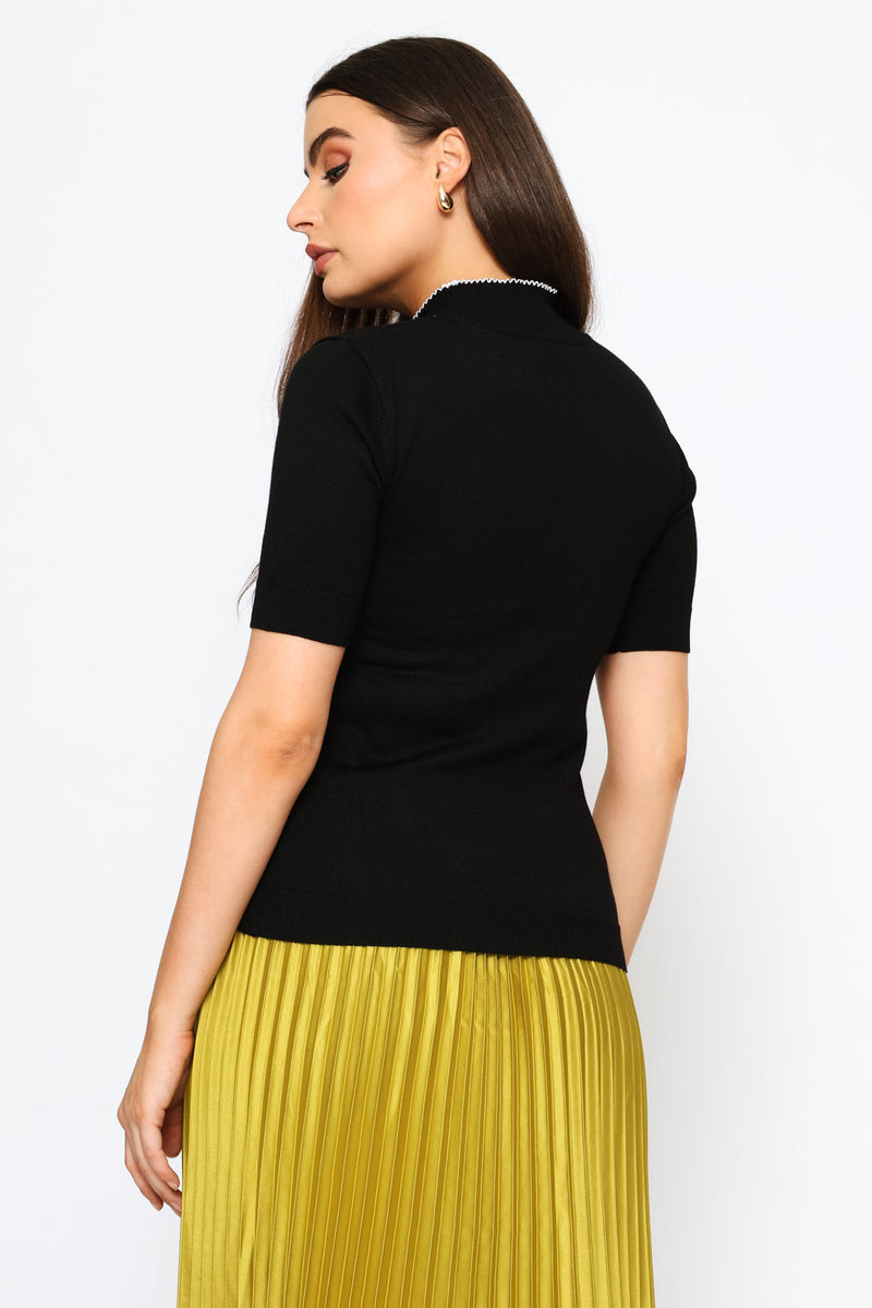 Kitty Bow Zig Zag Pullover Tee - Black/White