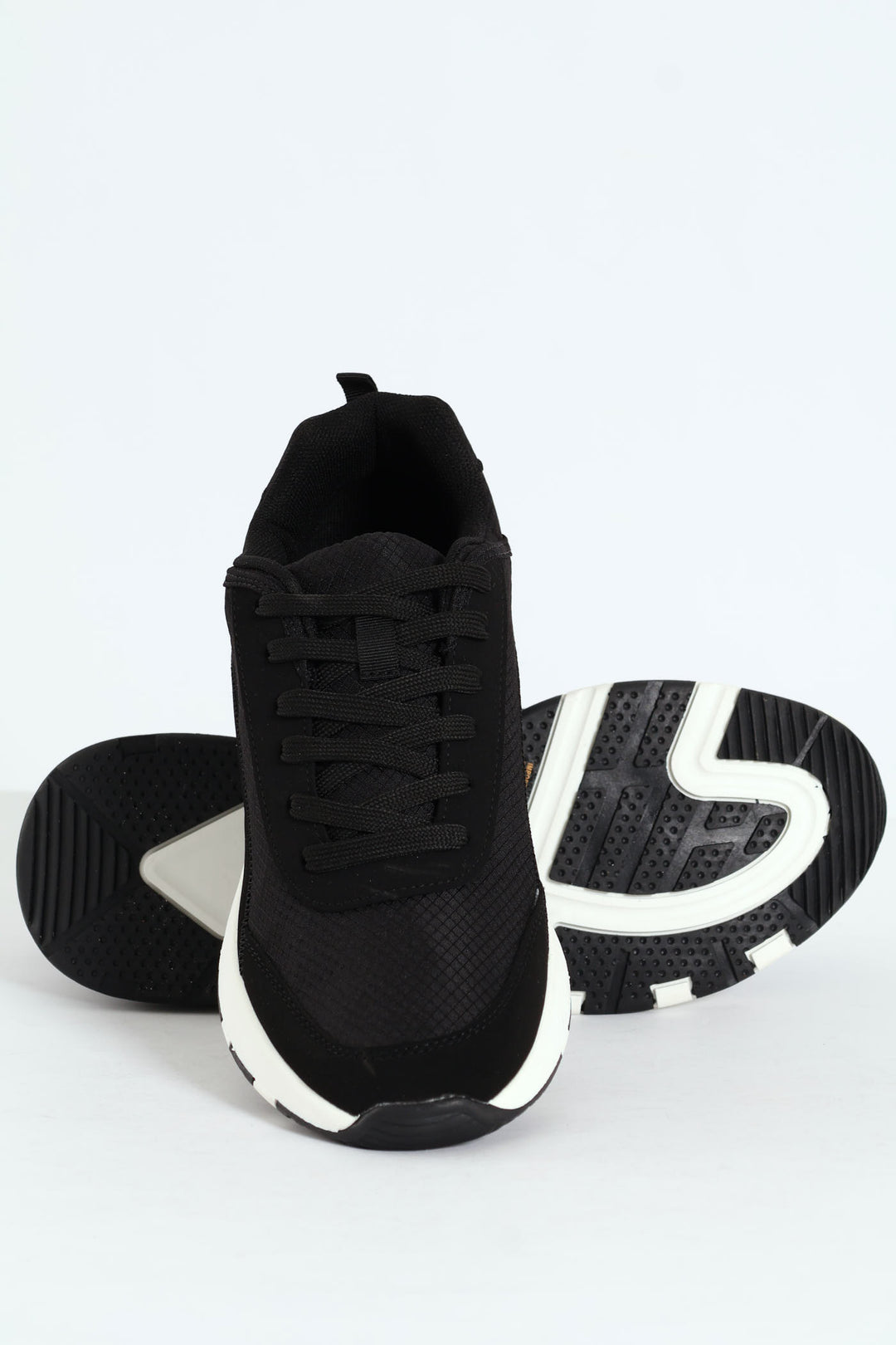 Trainer With Heel Insert On Sole - Black