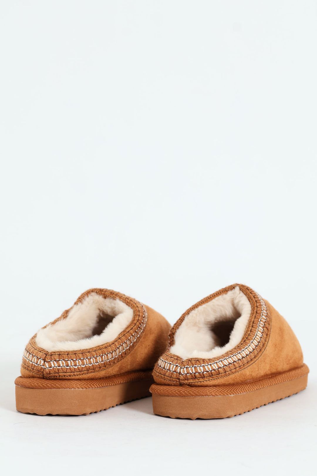 Girls Eskimo Edging Stich Slipper - Tan