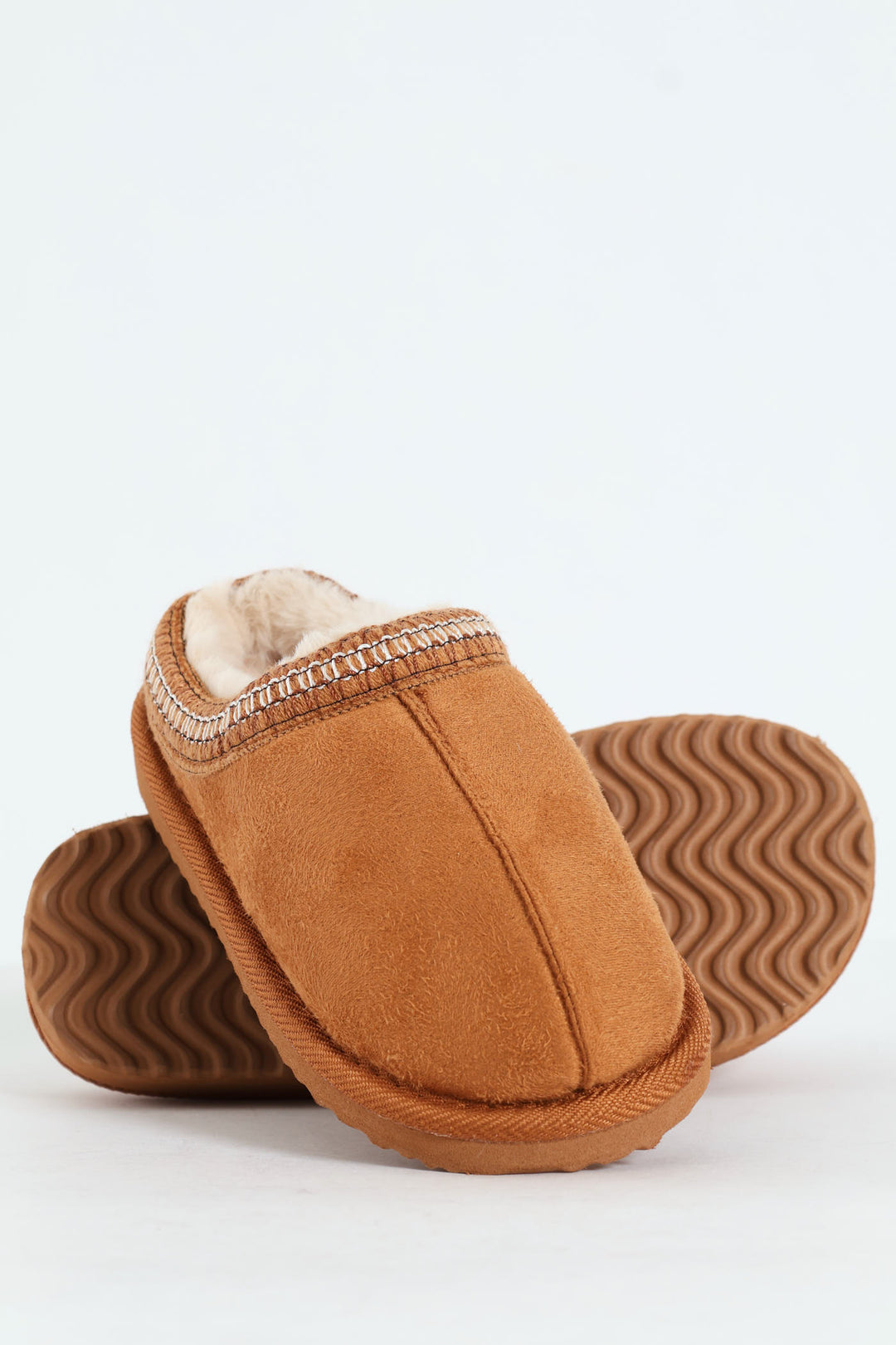 Girls Eskimo Edging Stich Slipper - Tan