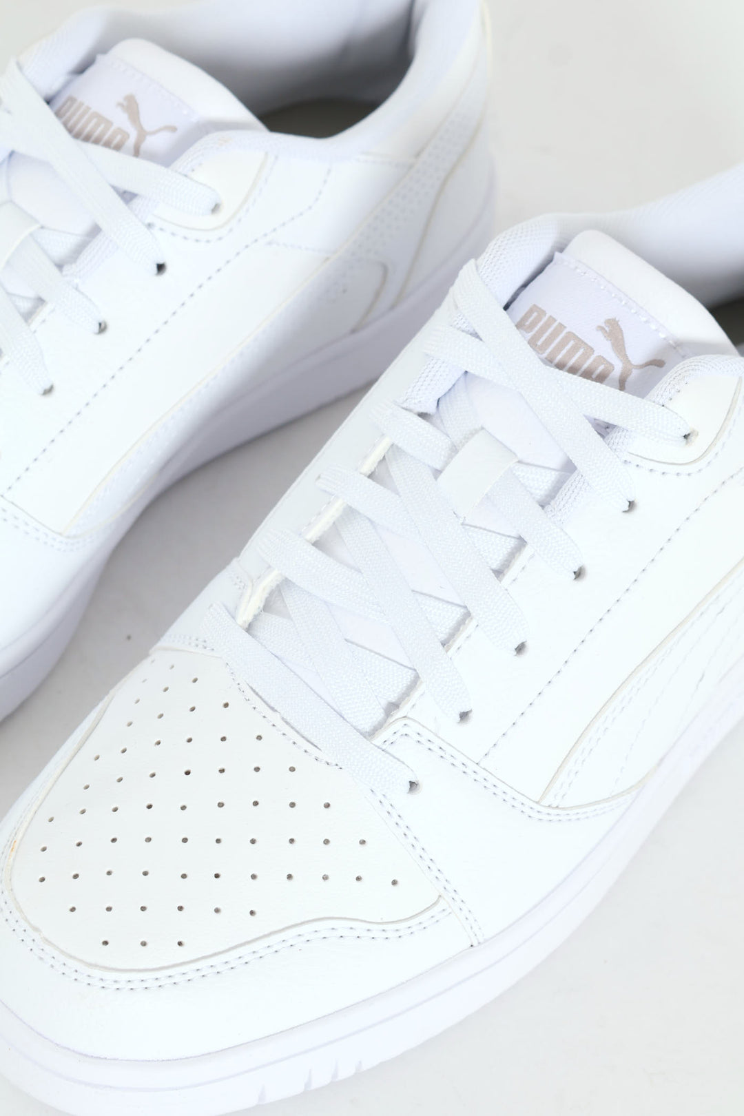 Rebound V6 Lo Court Sneaker - White