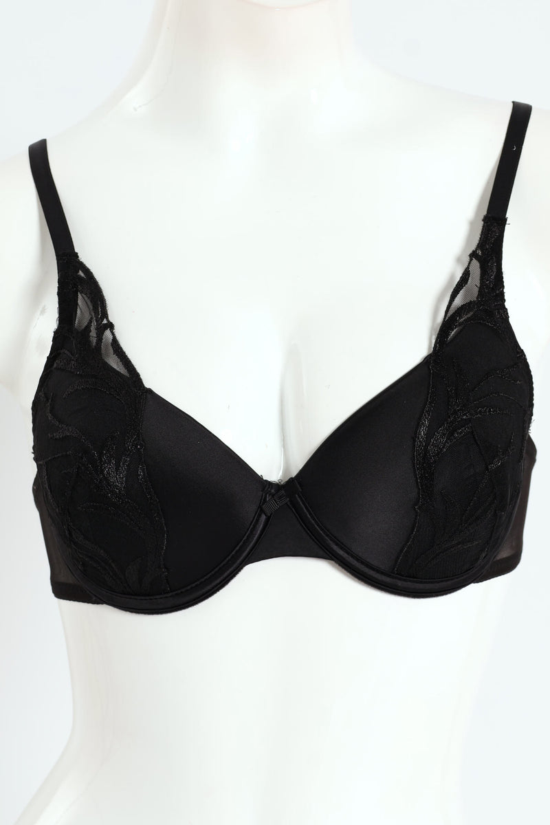 Cloth & Embroidered T-Shirt Bra - Black