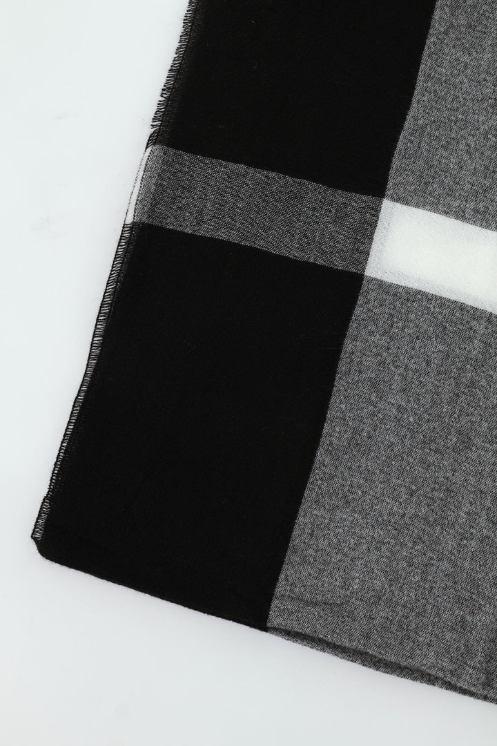 Large Check Tassel Scarf - Black/Cream
