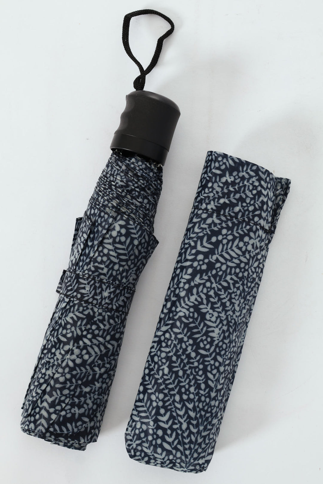 Leaf Printed 3 Fold Umbrella - Multi
