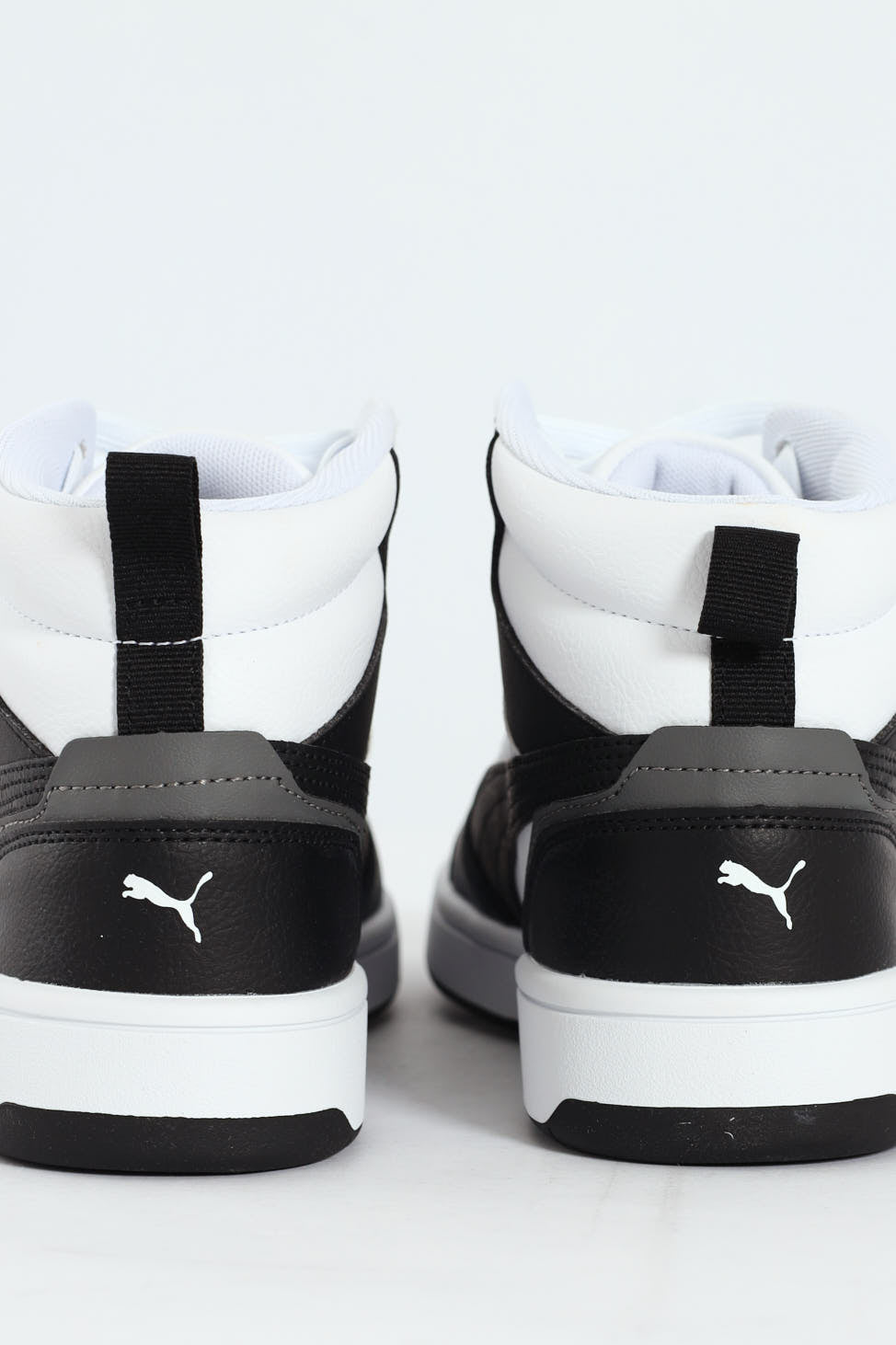 Boys Rebound V6 Mid Jr Sneaker - White/Black