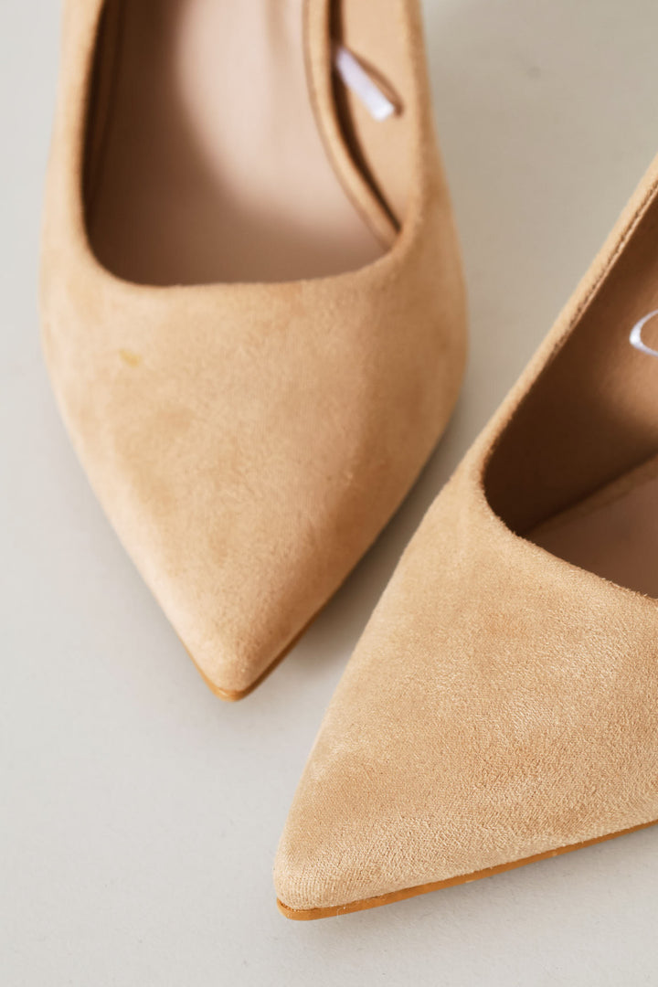 Microfibre Pointy Heel - Natural