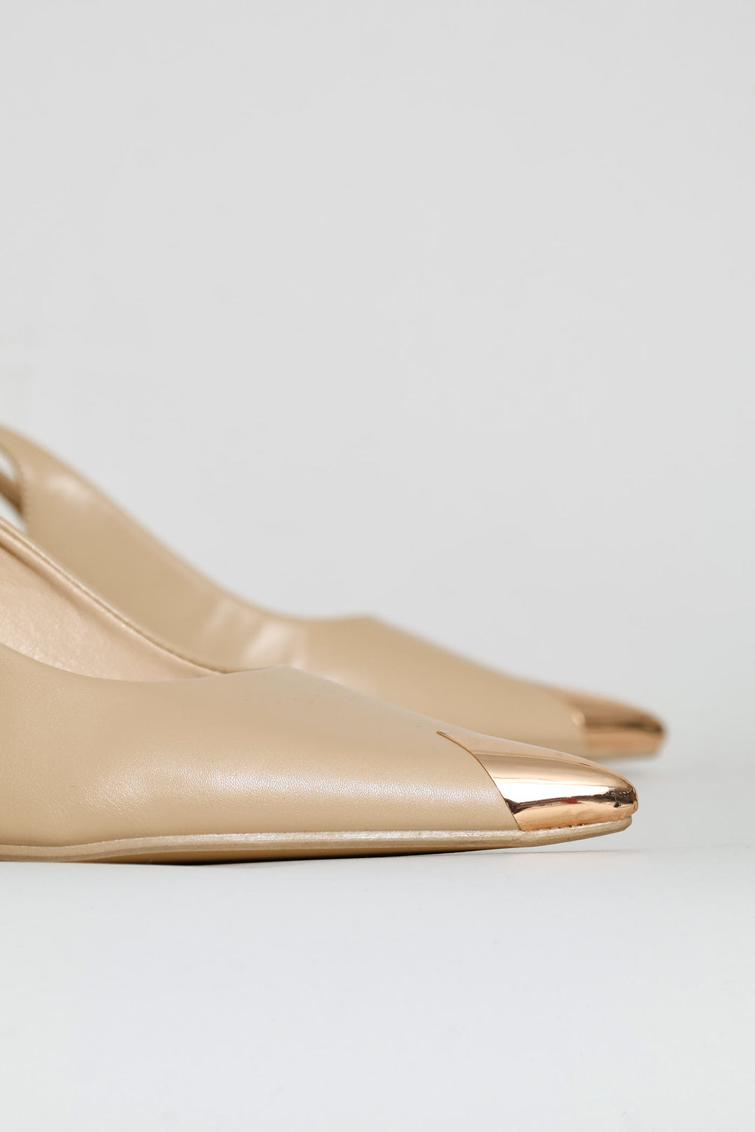Metal Toe Cap Slingback Kitten Heel - Natural