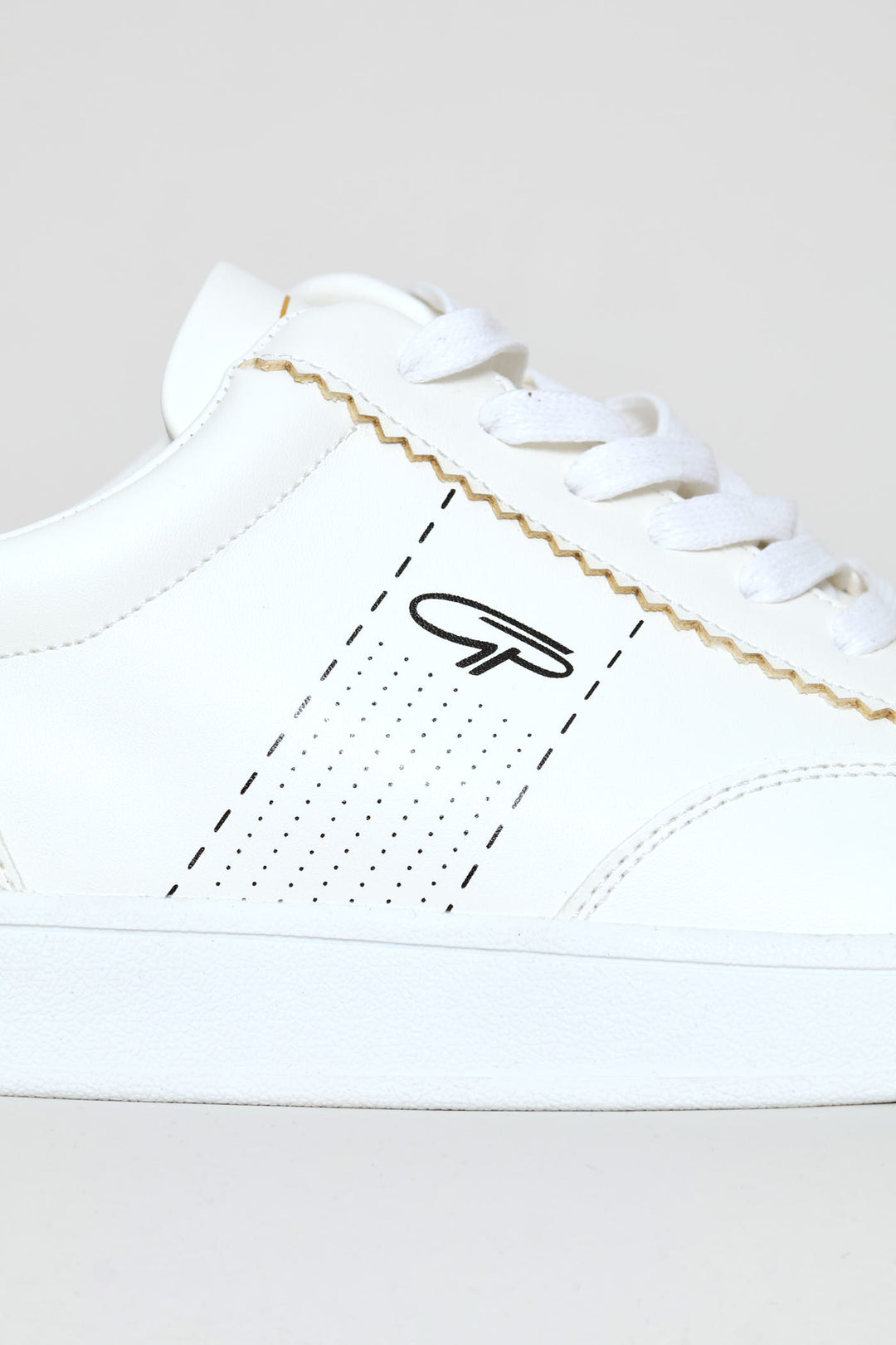 Basic Court Sneaker - White
