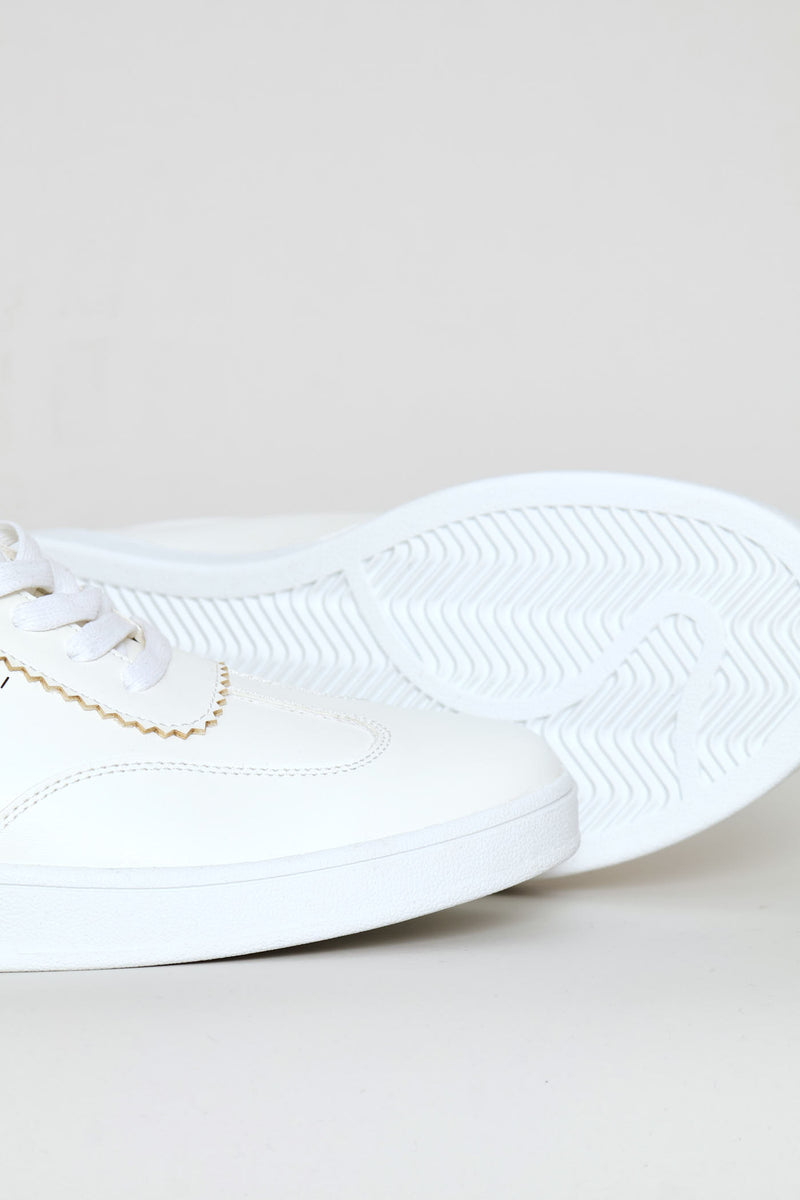 Basic Court Sneaker - White
