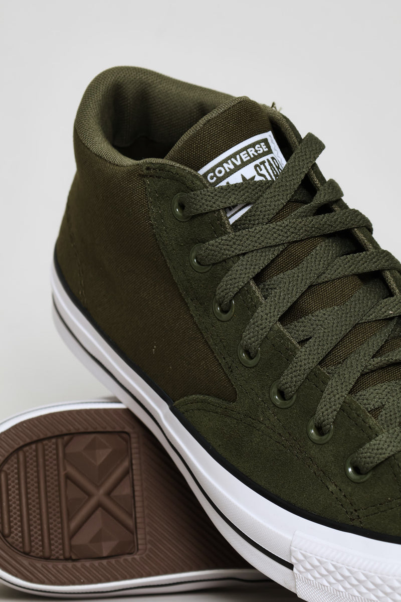 Chuck Taylor Malden Street Canvas Sneaker - Olive