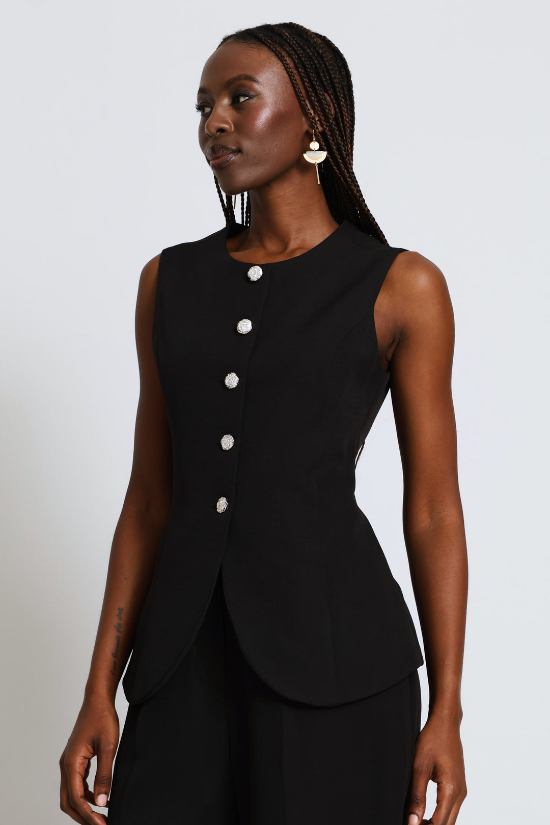 Curve Hem Waistcoat - Black
