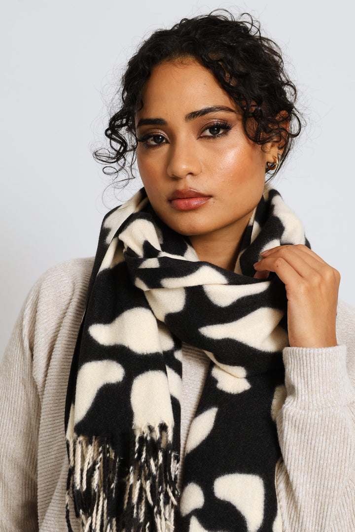 Pebble Print Tassel Scarf - Dark Grey