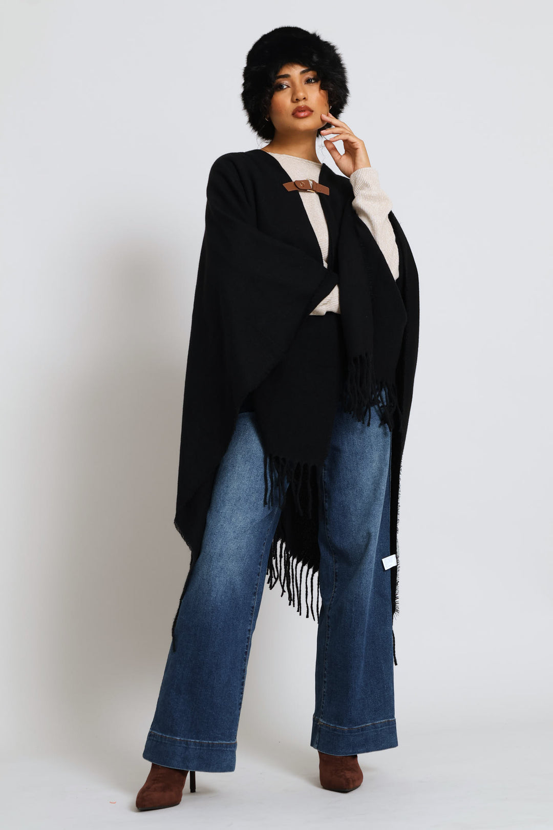 Turn Up Fluffy Hat - Black