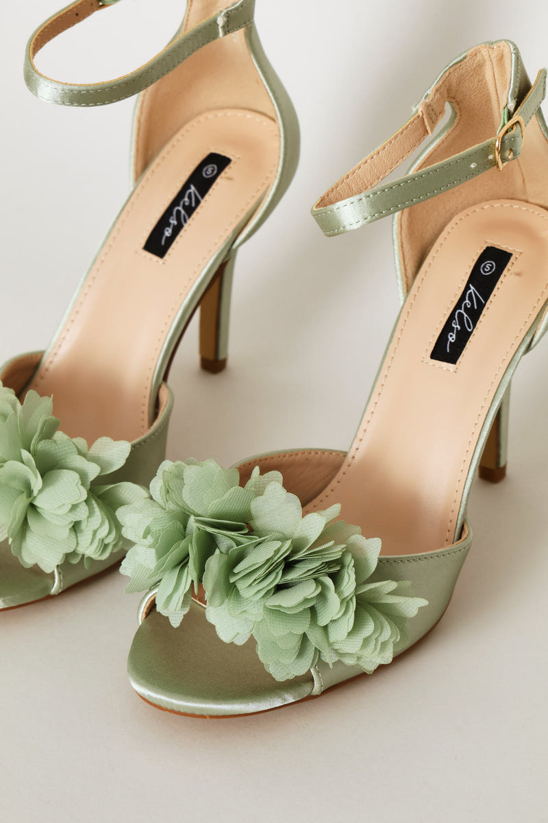 Chiffon Flower Closed Quarter Heel - Sage
