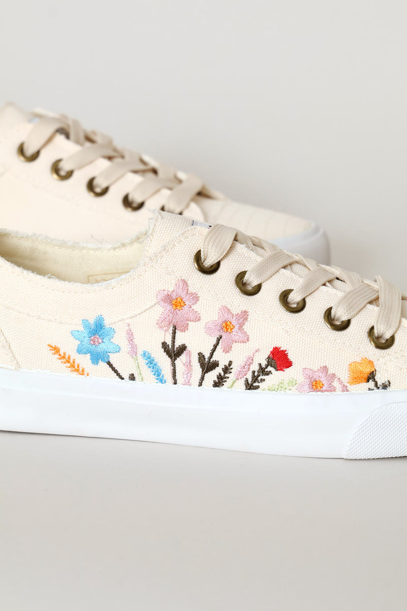 Floral Lace Up Sneaker - Multi