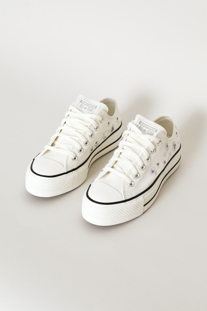 Chuck Taylor All Star Flower Sneaker - White