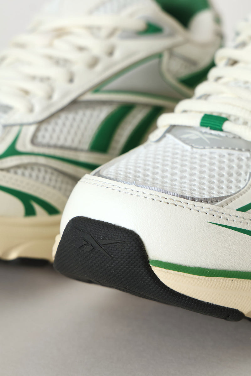 Belwave Fashion Trainer - White/Green
