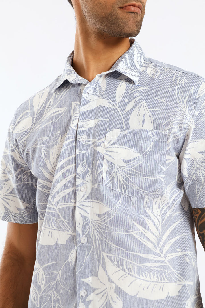 Tropical Leaf Resort Shirt - Light Blue
