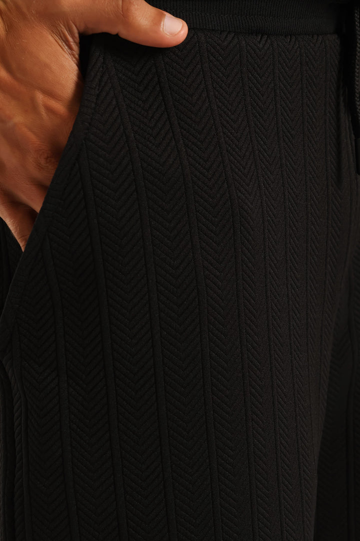 Textured Stretch Shorts - Black